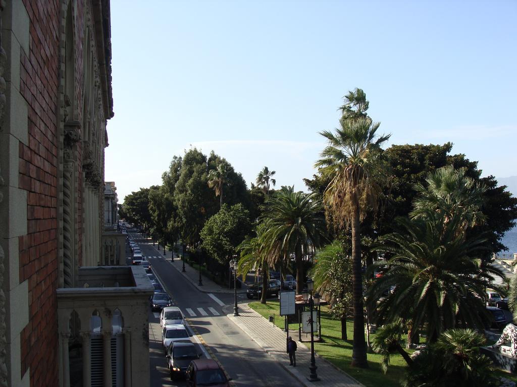 La Casa Di Ermelinda Bed & Breakfast Reggio di Calabria Exterior photo