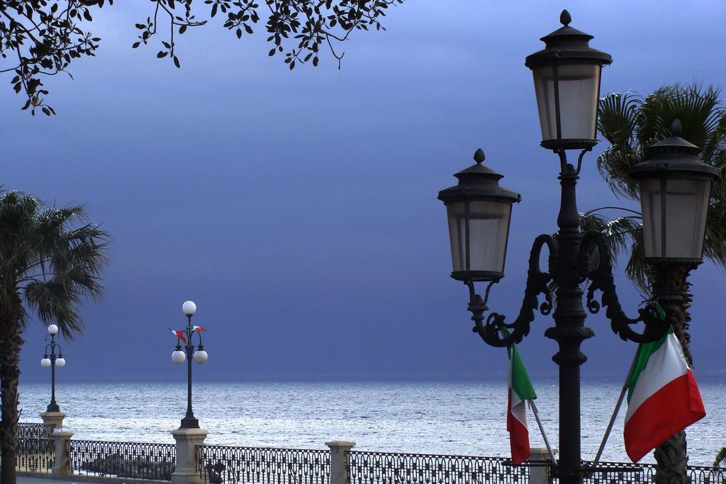 La Casa Di Ermelinda Bed & Breakfast Reggio di Calabria Exterior photo